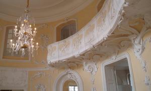 xgartensaal-im-prinzenhaus-ploen.jpeg.pagespeed.ic.hPaLFq3Yt8