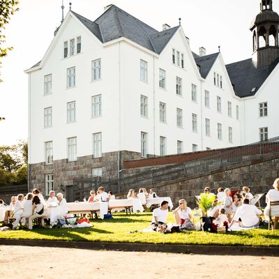 White Dinner am Schloss